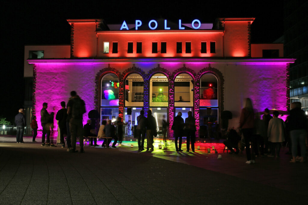 Die Nacht der 1000 Lichter, Das Apollo Theater in Siegen  
29. Siegener Sommerfestival am 15.07.2017 in Siegen/Deutschland.